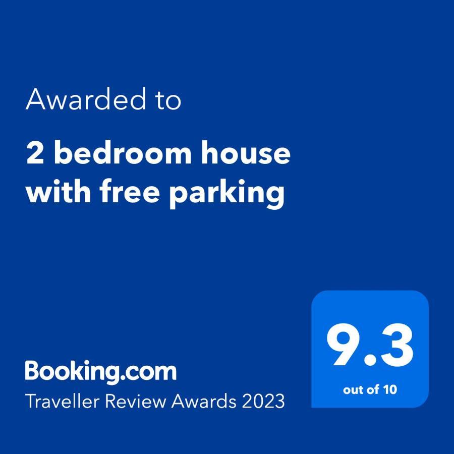 2 Bedroom House With Free Parking Лайм-Реджис Экстерьер фото